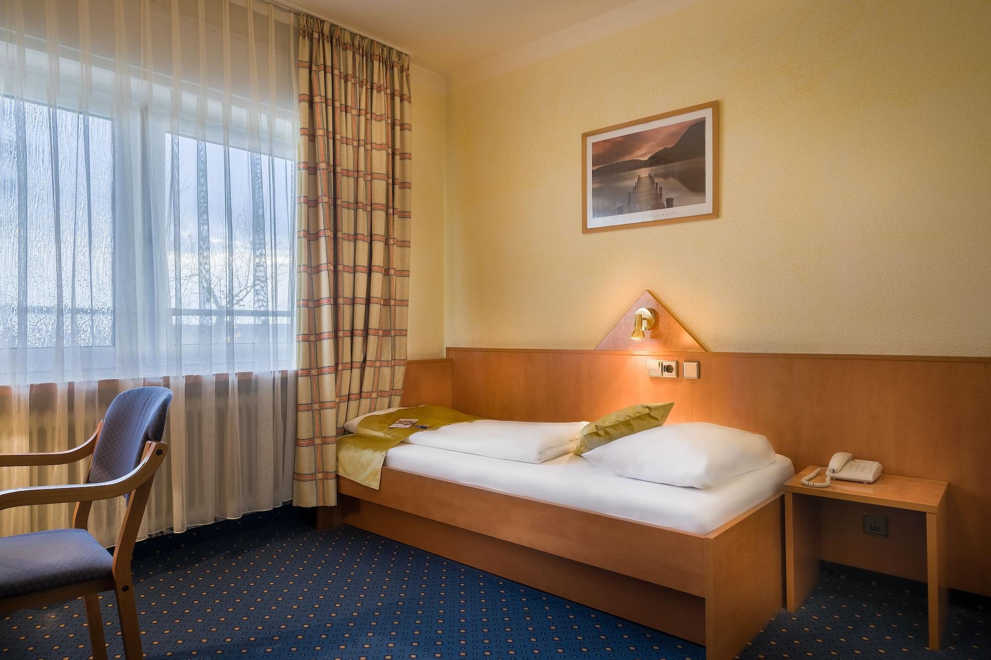 Scope Hotel Greif 卡尔斯鲁厄 外观 照片